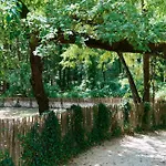 Domaine La Truffiere Des Merigots بيت ضيافة Gabillou
