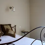 Domaine La Truffiere Des Merigots بيت ضيافة