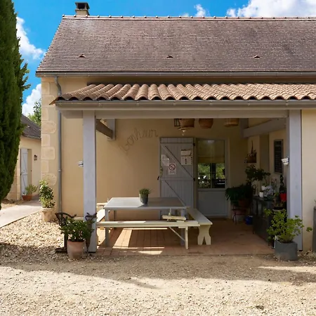 Penzion Domaine La Truffiere Des Merigots 3*